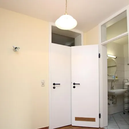 Ginsterweg 1b_ Whg_ 1 * Wyk auf Föhr